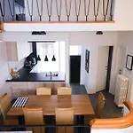 Amazing Duplex Apartment At Sea T20